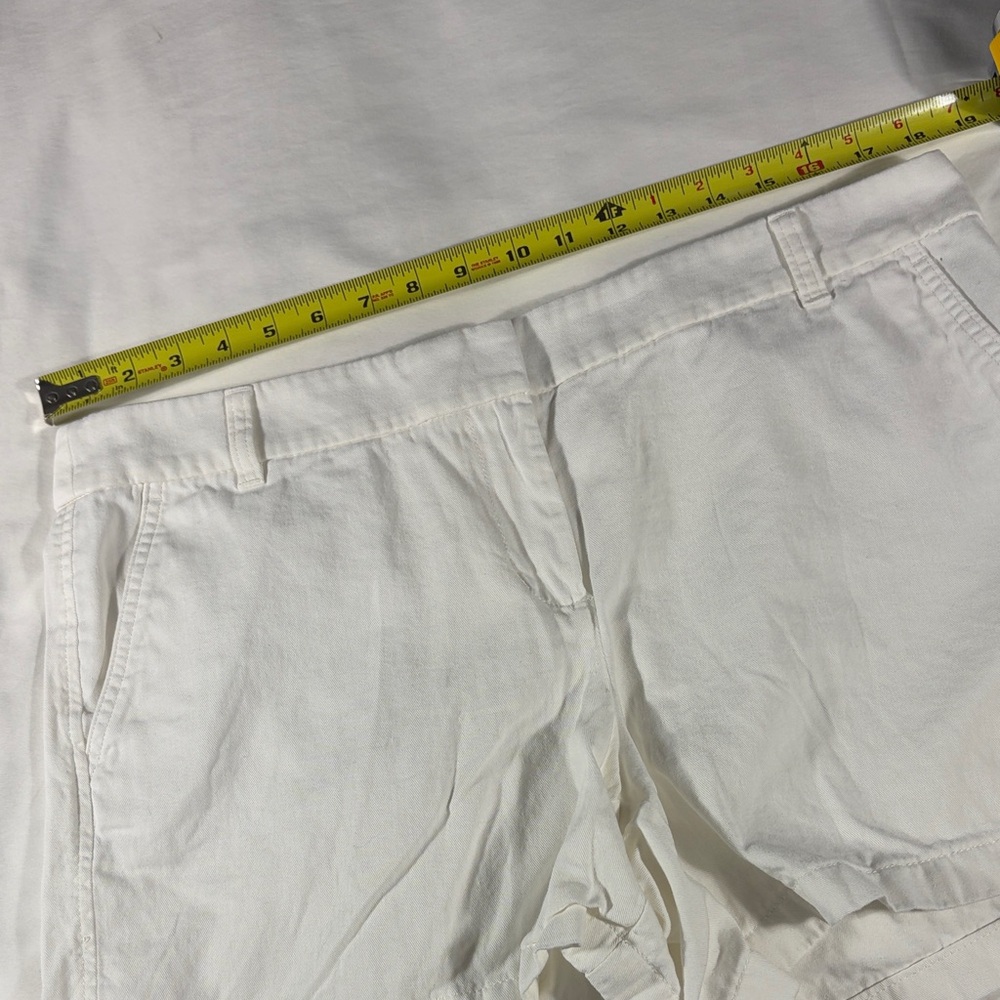 J. Crew womens white basic flat front 5" inseam Bermuda shorts - size 14 - Picture 10 of 10